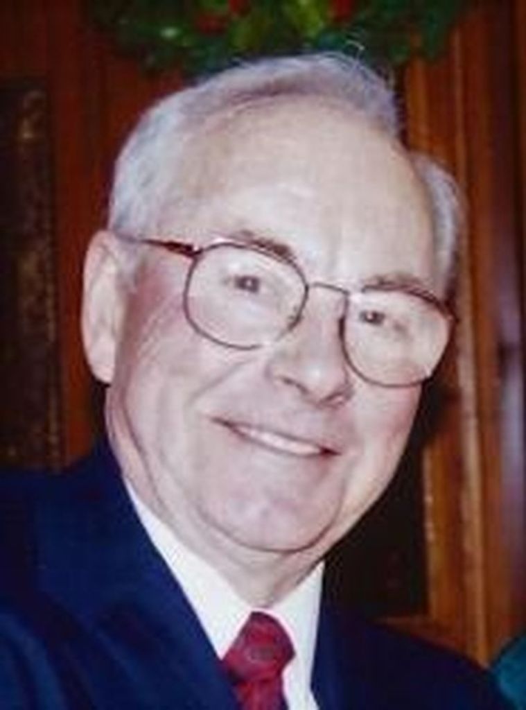 Kenneth Lawson Profile Photo