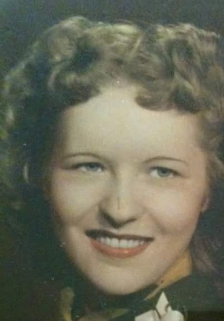 Mary Lou Francis Profile Photo