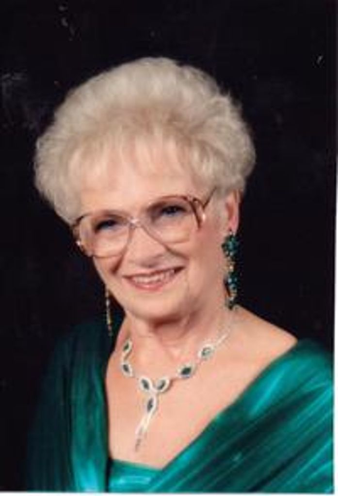 Ruth Lee (Holdsworth)  Connell