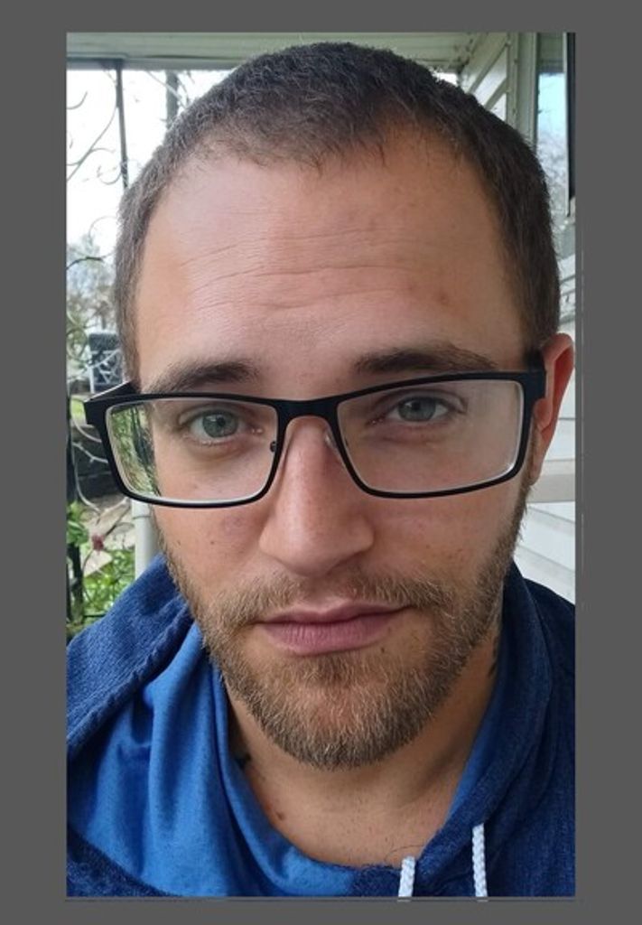 Robert Edward Mike Jr.