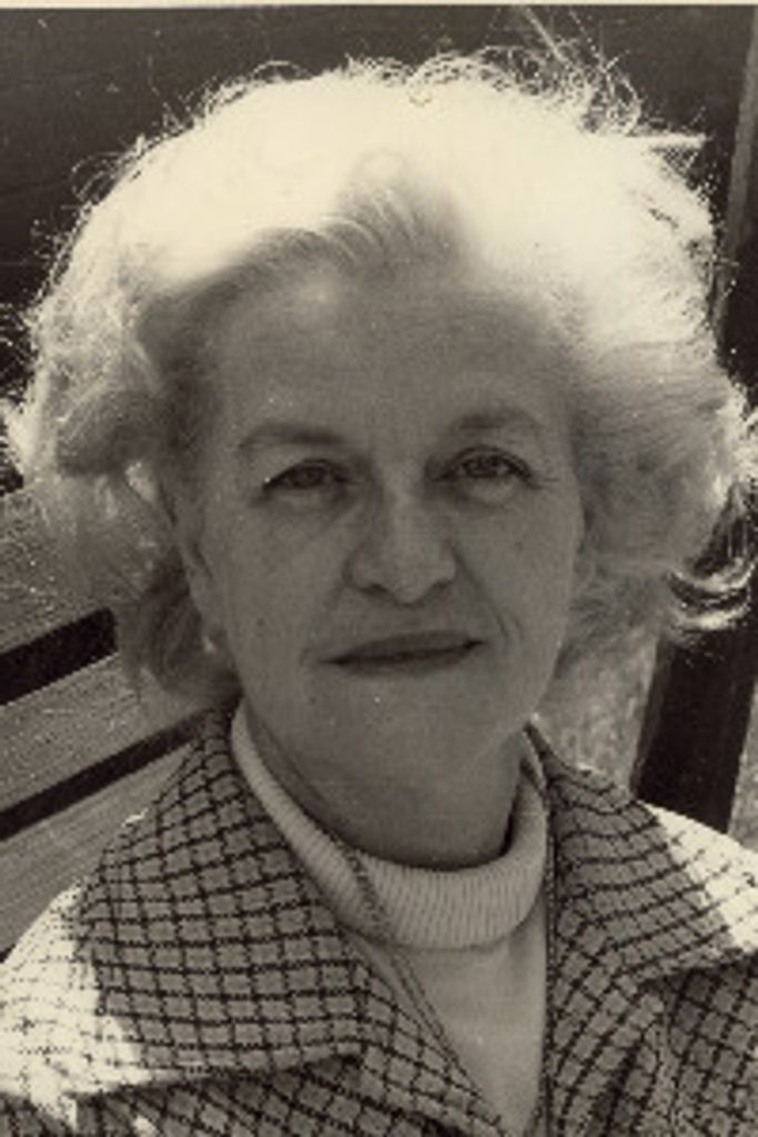 Doris Y. Botelho