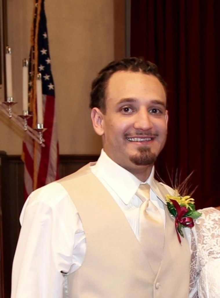 Jacob Vernon Perez Profile Photo