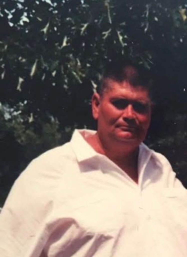 Robert "Snooky" Edward Hegge Profile Photo