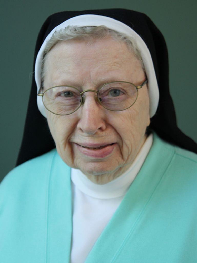 Sister Rosa Rauth, Op