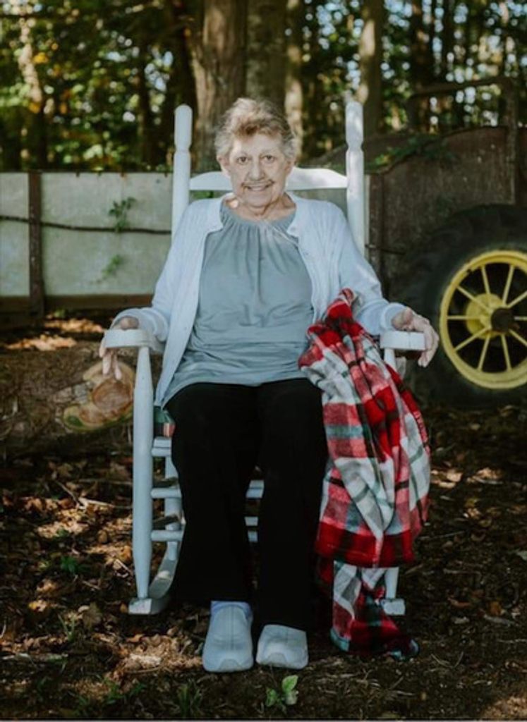 Livingston- Barbara L. Buesing Profile Photo