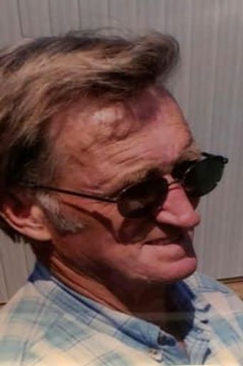 Lee Robinson Profile Photo