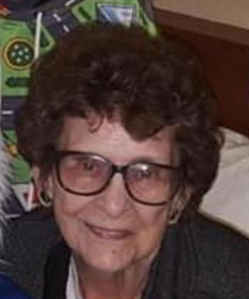Anna Mae Lyon Profile Photo