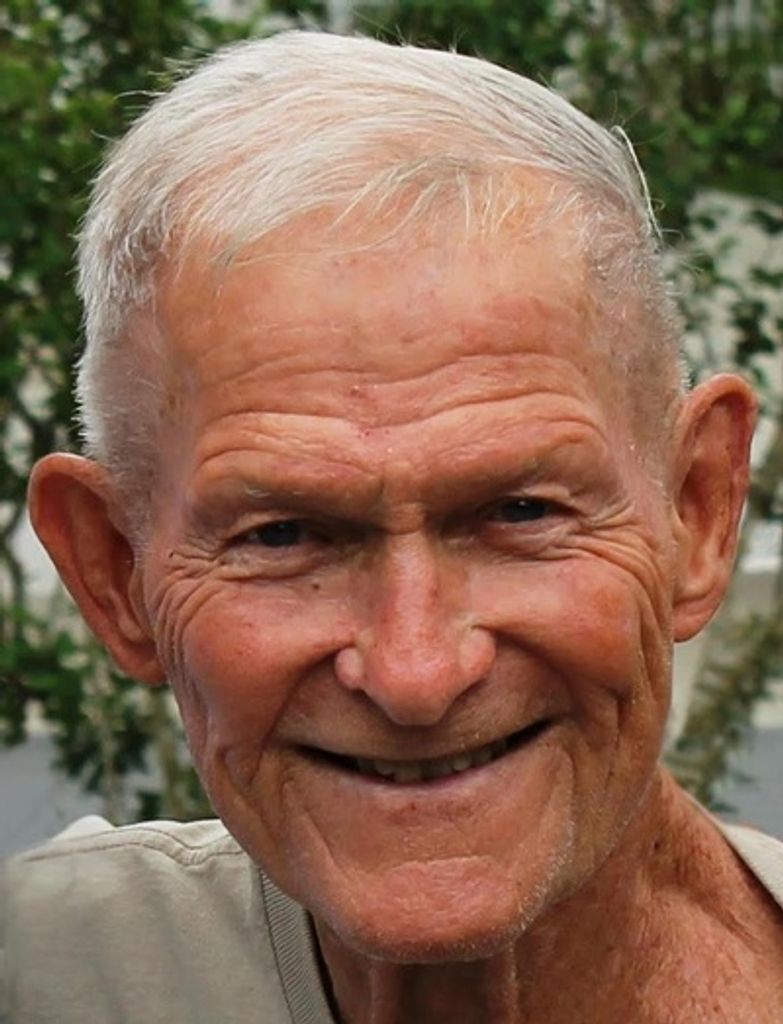 Earl J Griggs Profile Photo