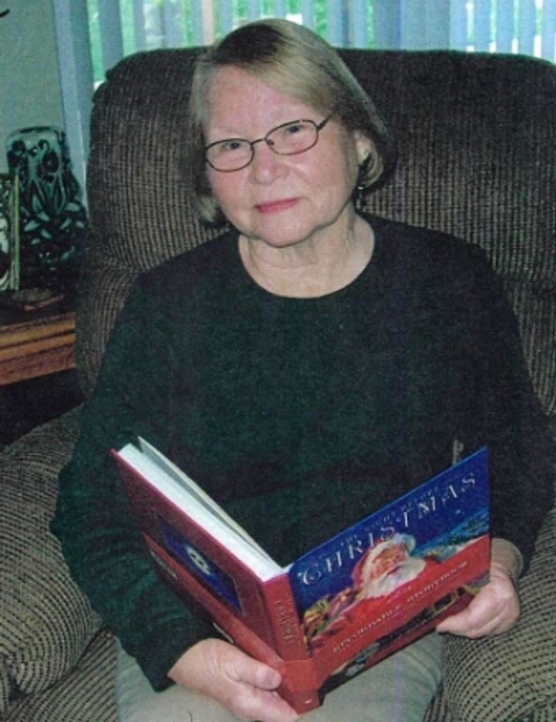 Pattye  Yvonne  Luna