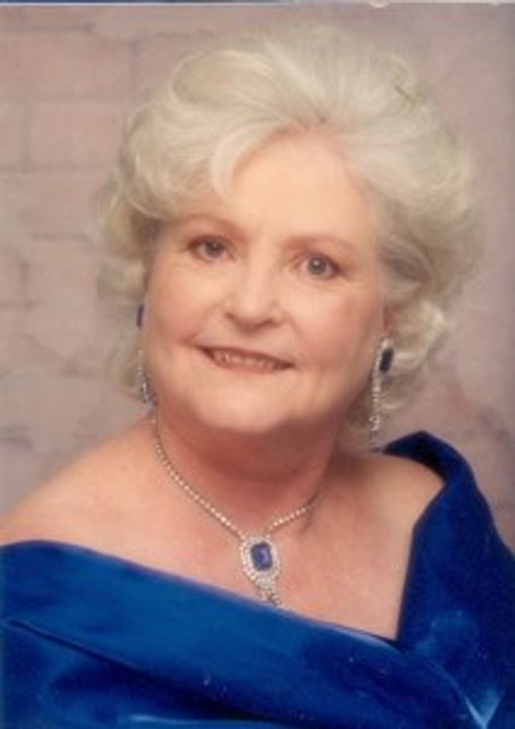 Lois Edith Woodall