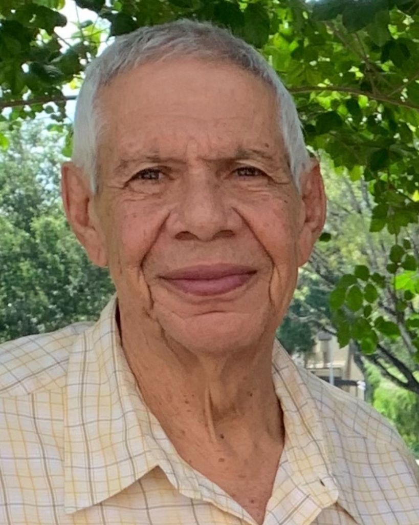 Rafael A Santos Profile Photo