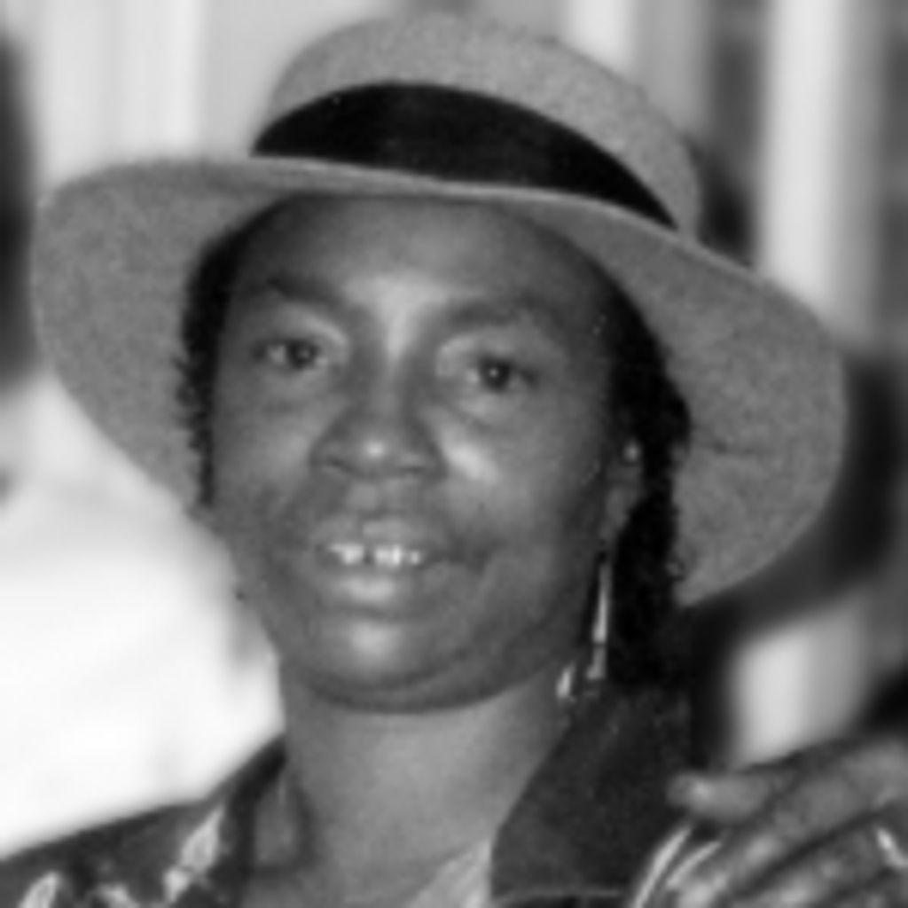 Annie Ruth Earl