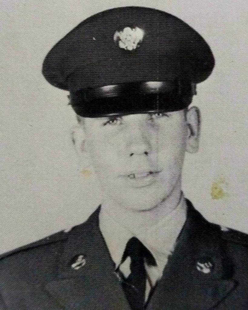 Warren R. DesRosiers