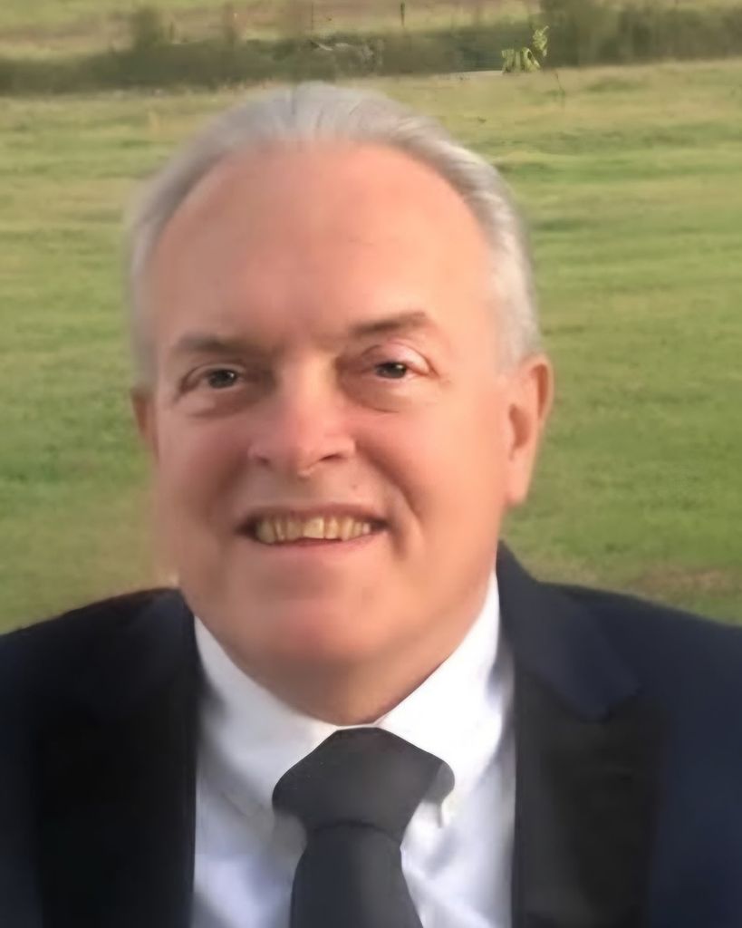 Mark Steven Roach Profile Photo