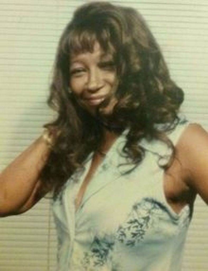 Ms Valerie Howard