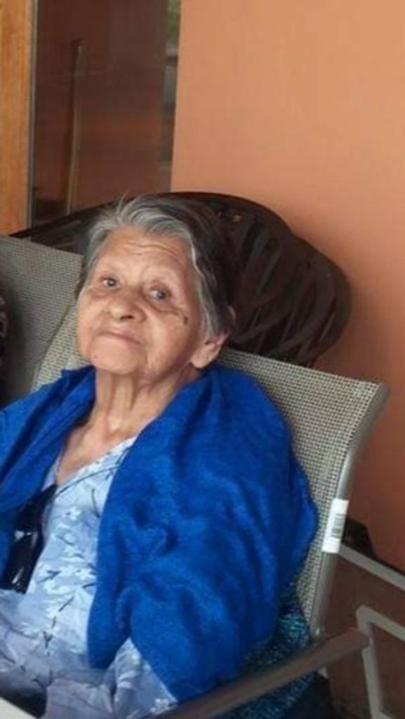 Elvira G Morales Profile Photo