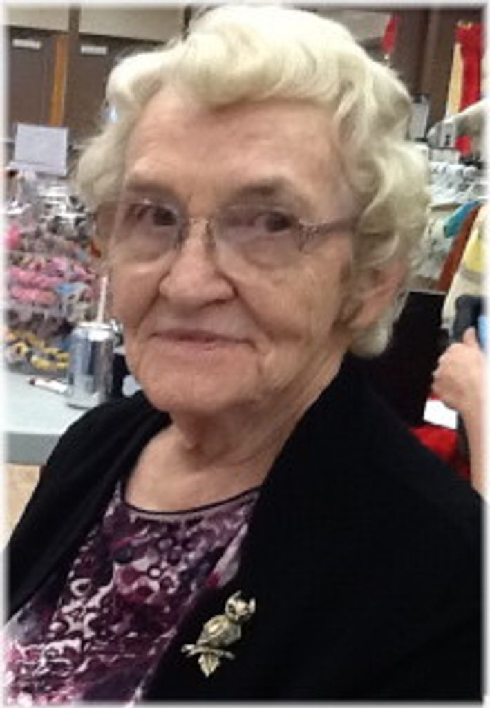 Evelyn Glenora Omichinski Nault