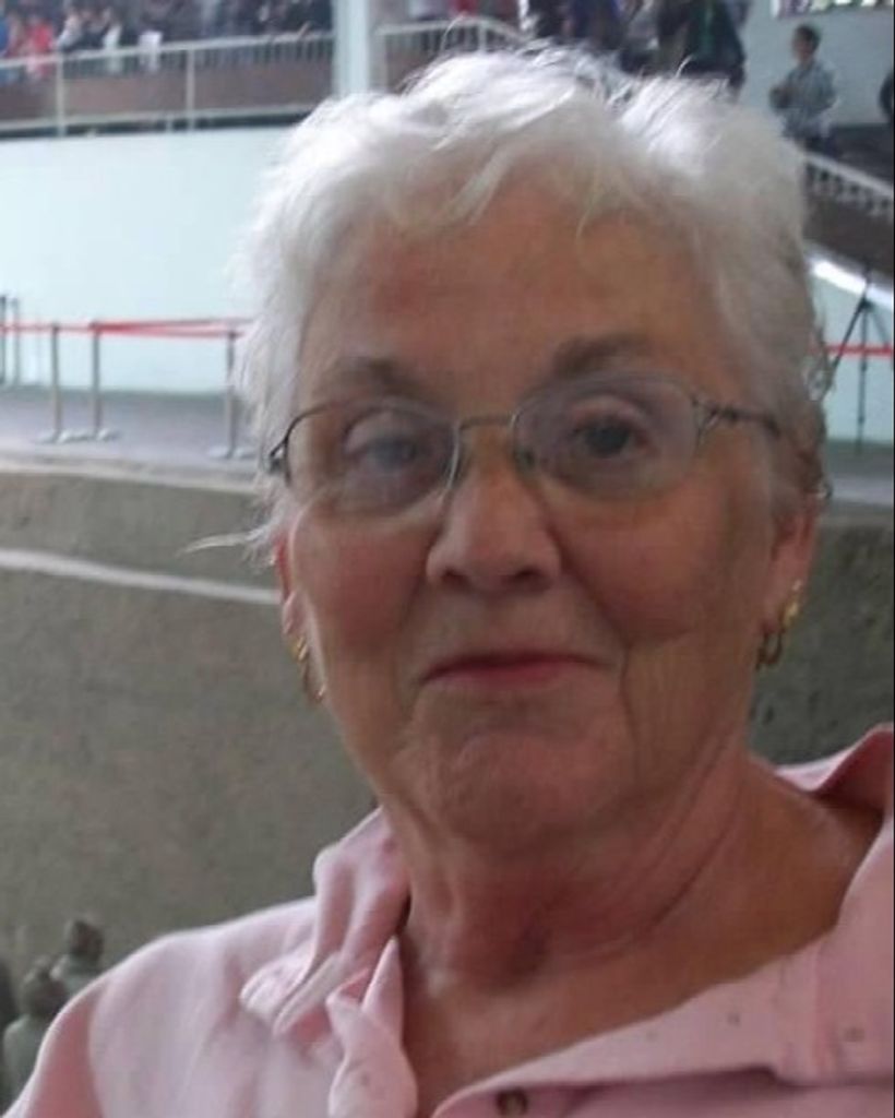 Deanna Schotzko