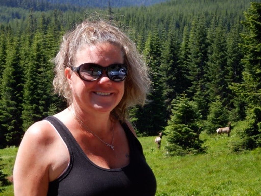 Elizabeth Marie Manley