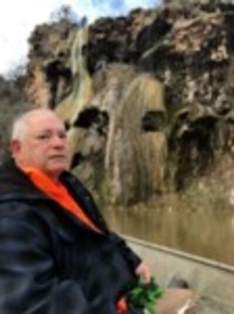 Lee Raymond Matthews Profile Photo