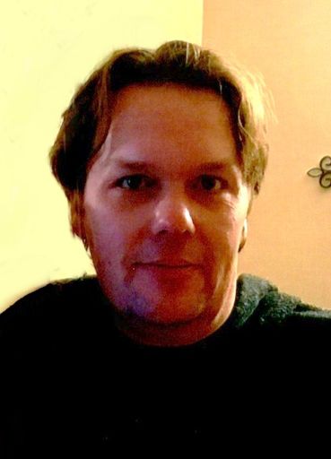 James Gordon Goris Profile Photo