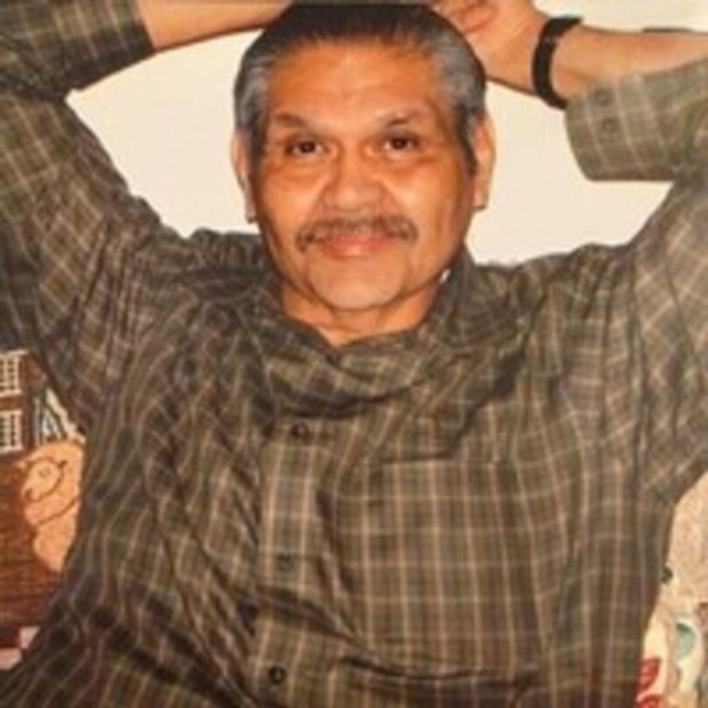 Robert Salinas