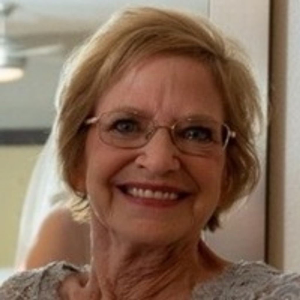 Elizabeth "Beth" Bruemmer