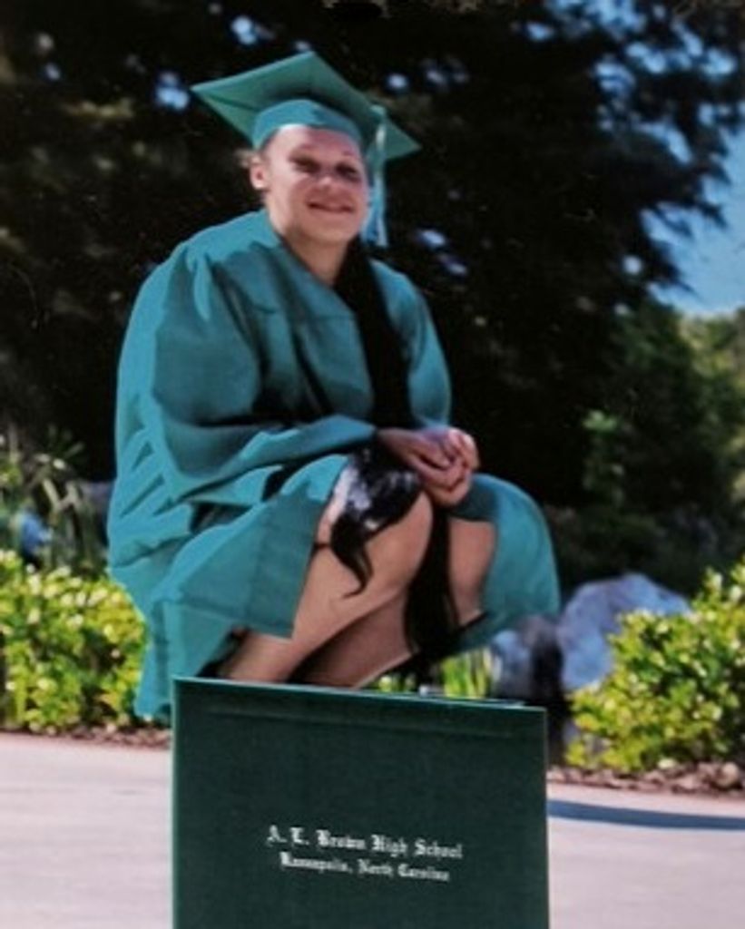 Summer Nicole Caldwell Profile Photo