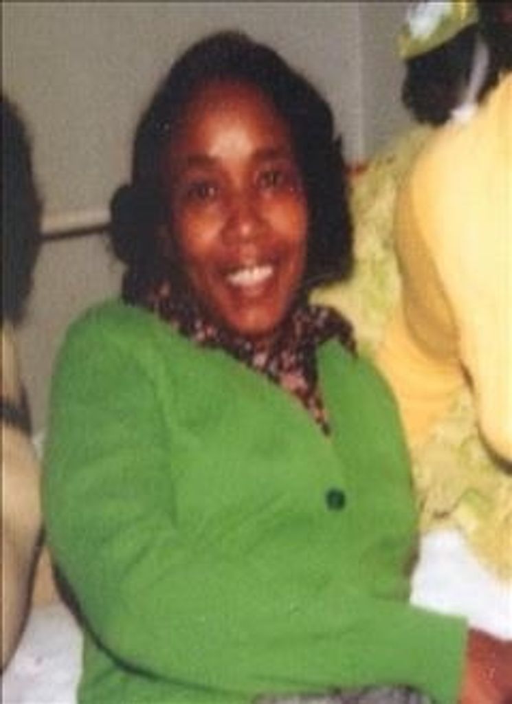 Lola Pettiford Profile Photo