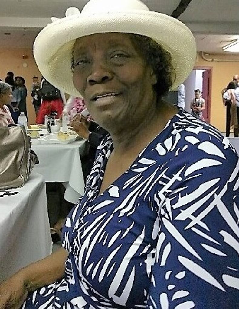 Eva Bowden Profile Photo