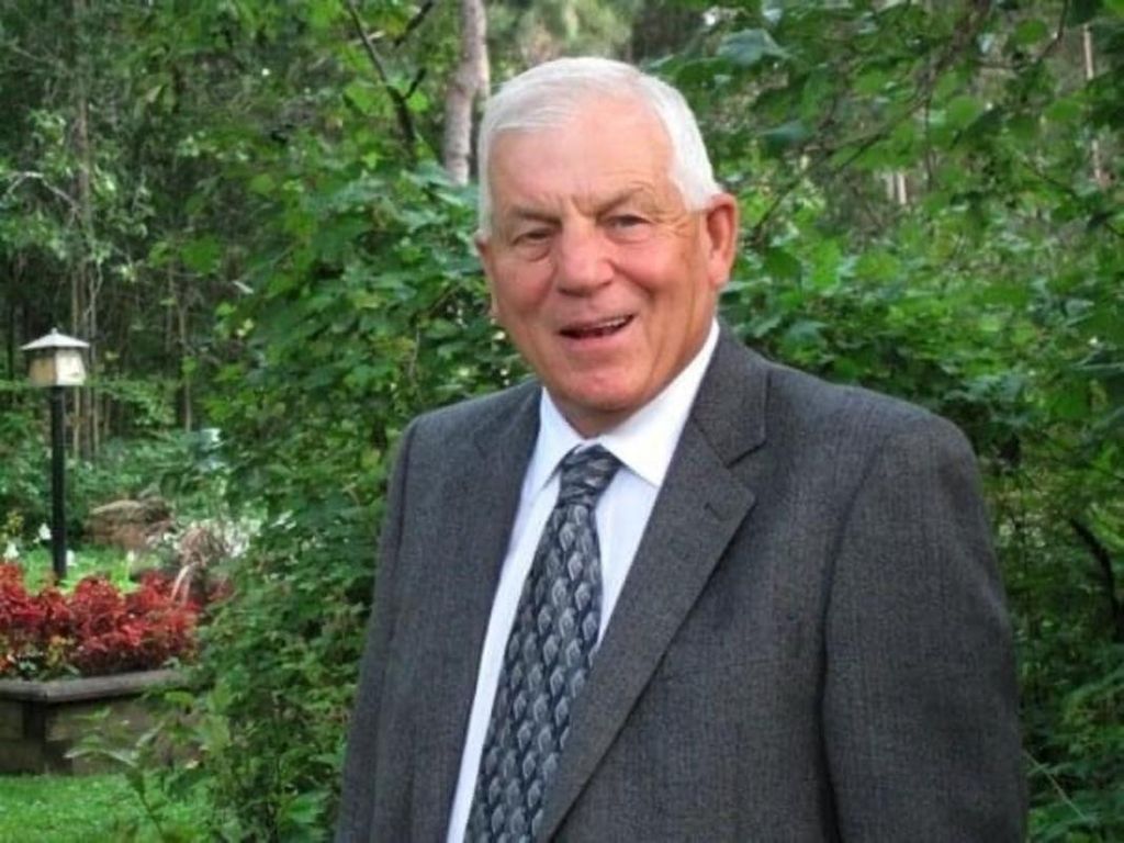 Larry Holum Profile Photo