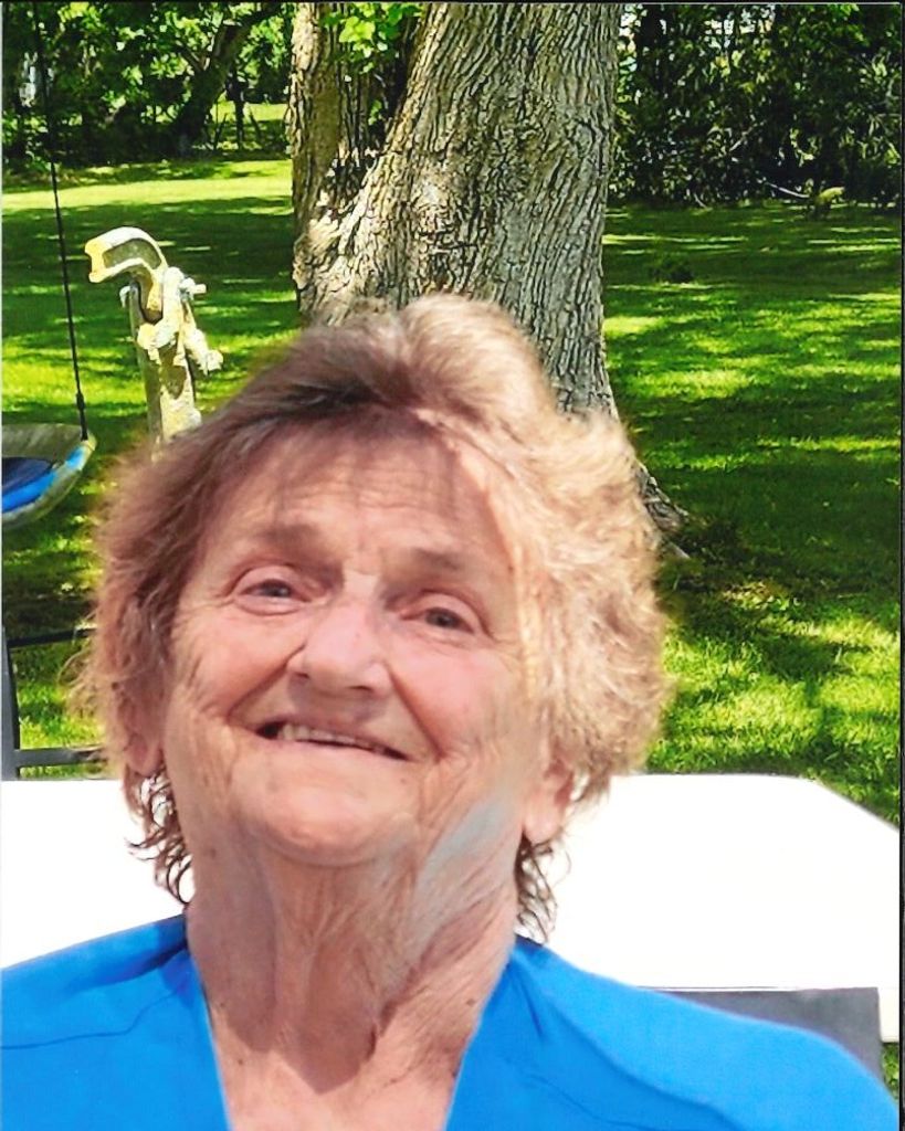 Georgie Baker Profile Photo