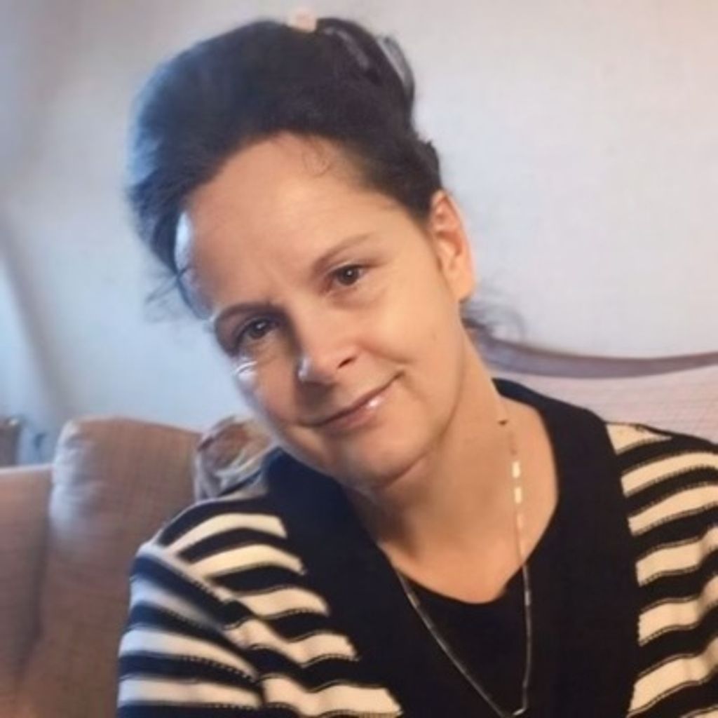 Sandra Leora Dickson Profile Photo