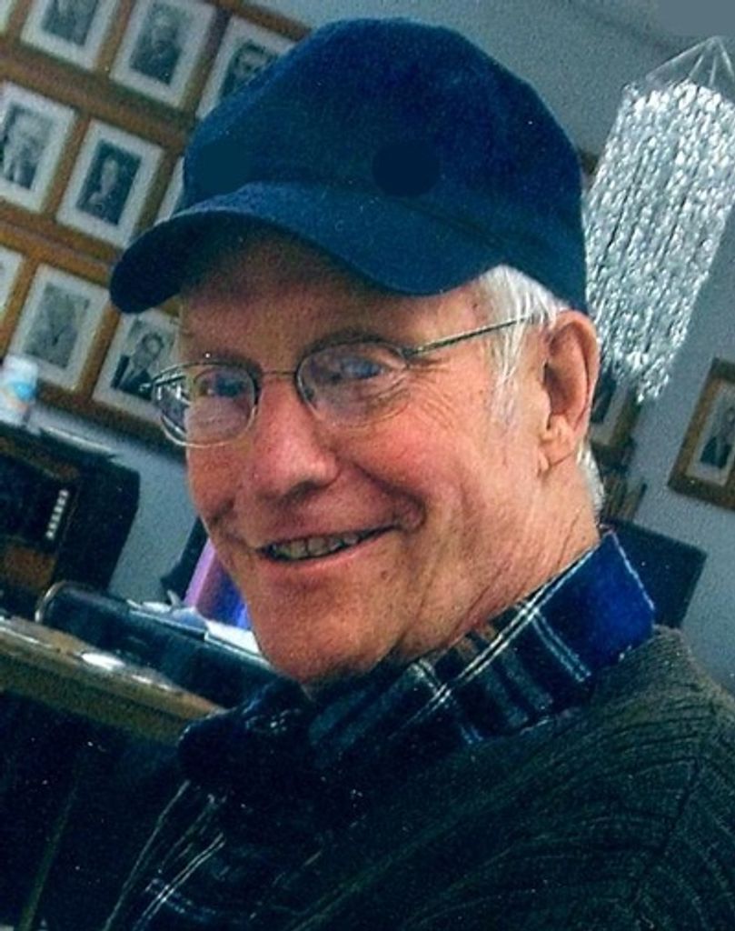 Doyle W Tomlinson Profile Photo