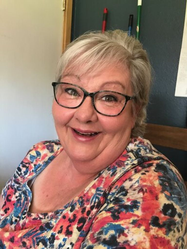 Laura Benet Huggins Profile Photo