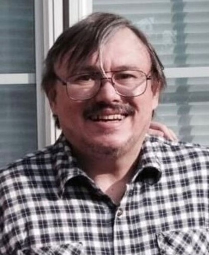 Melvin "Dave"   Shrum