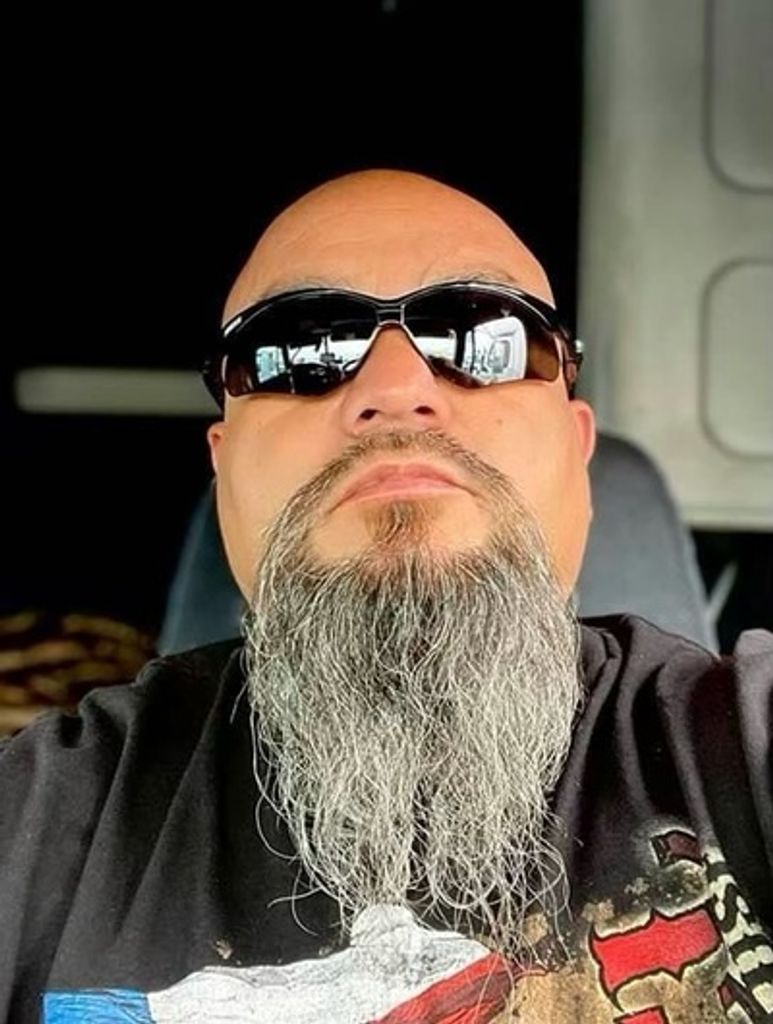 Elias Gonzales Iii Profile Photo