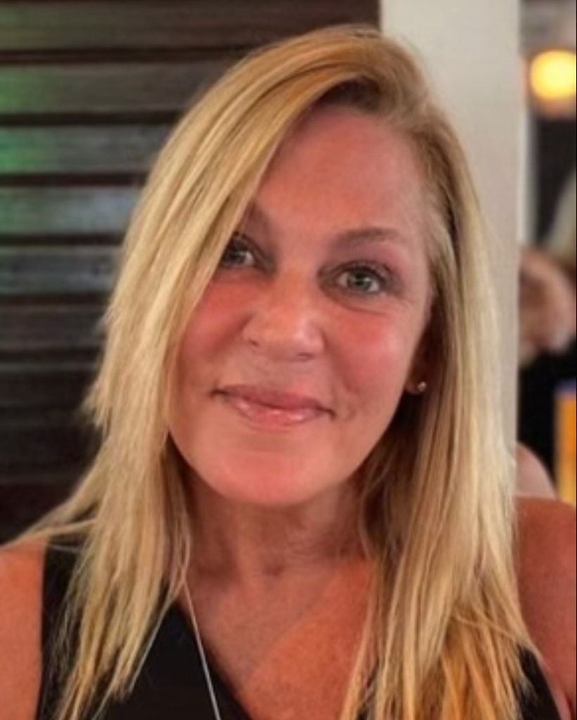 Andrea Warner Profile Photo
