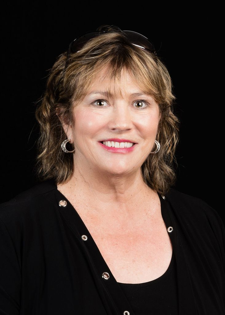 Christine J. Rohr Thompson