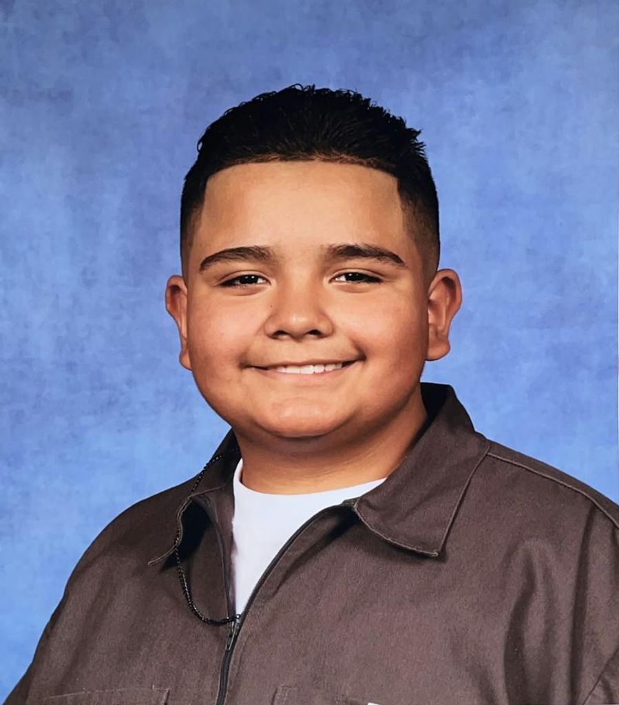 Alejandro Rey Roman Profile Photo