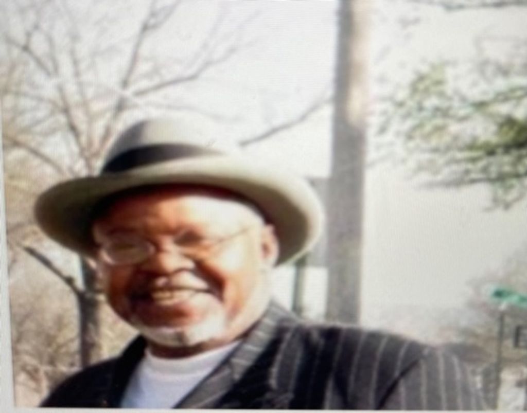 Nathaniel Mano Harris Profile Photo