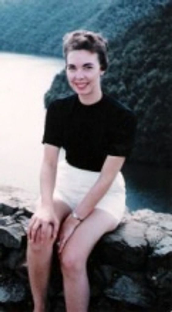 Alice Mae (Nee Simpson) Wolfe