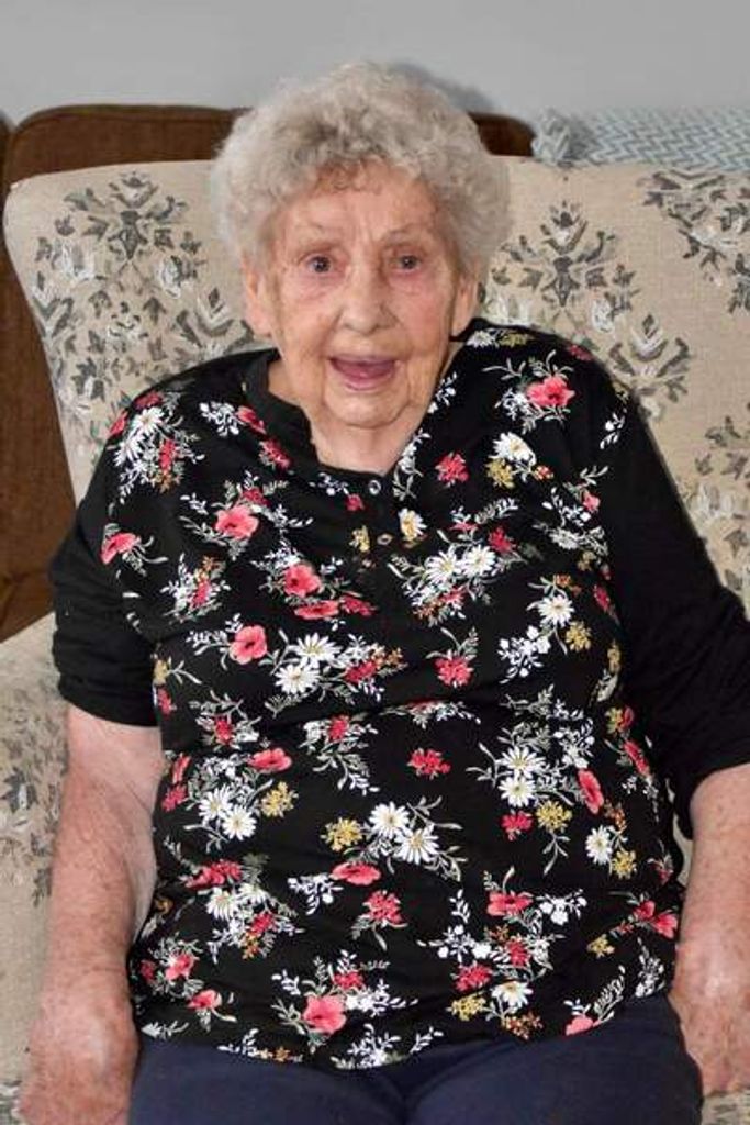 Mary Jane Billard Profile Photo