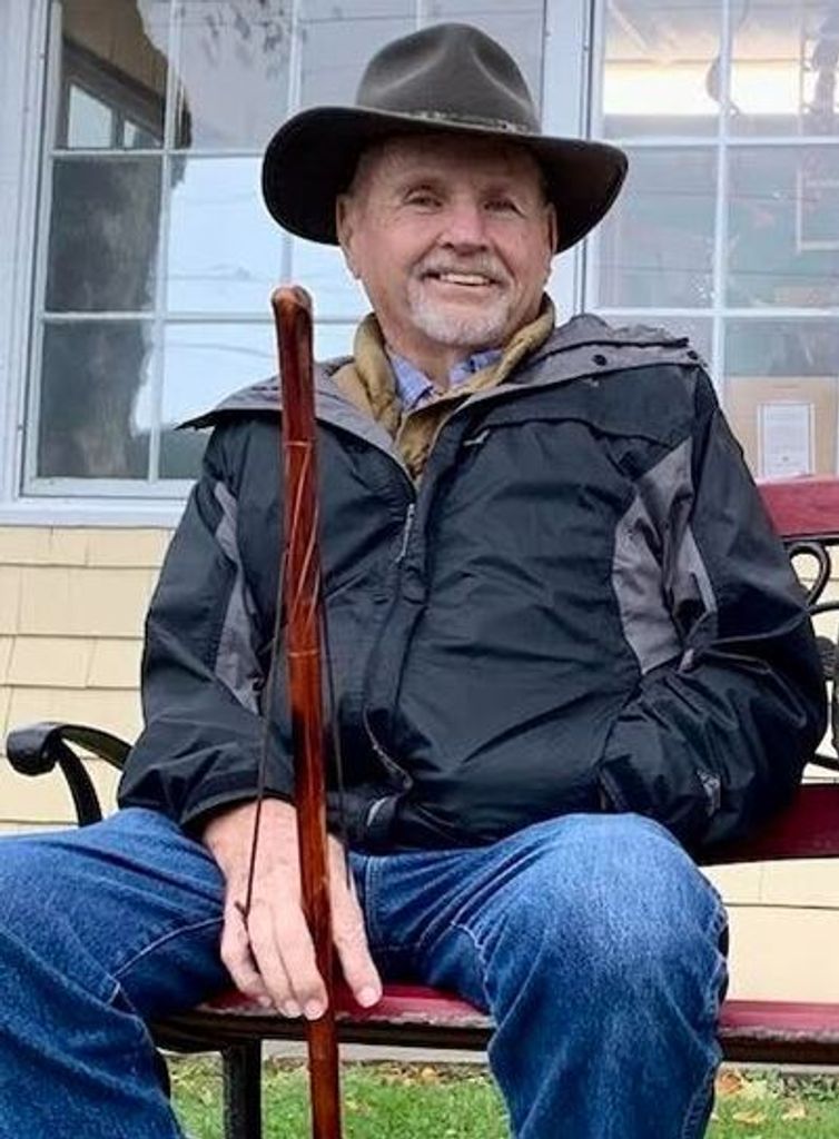 Luke "Bo" Whitfield Seignious Jr Profile Photo