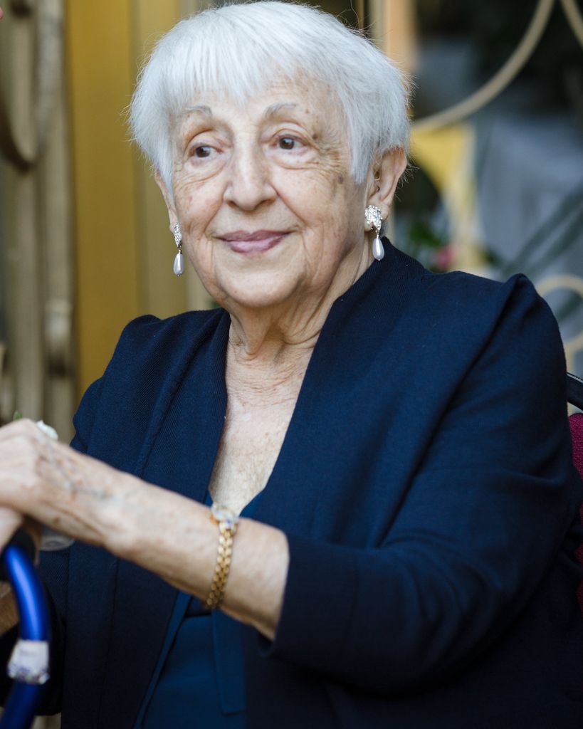 Roberta Bindman Profile Photo