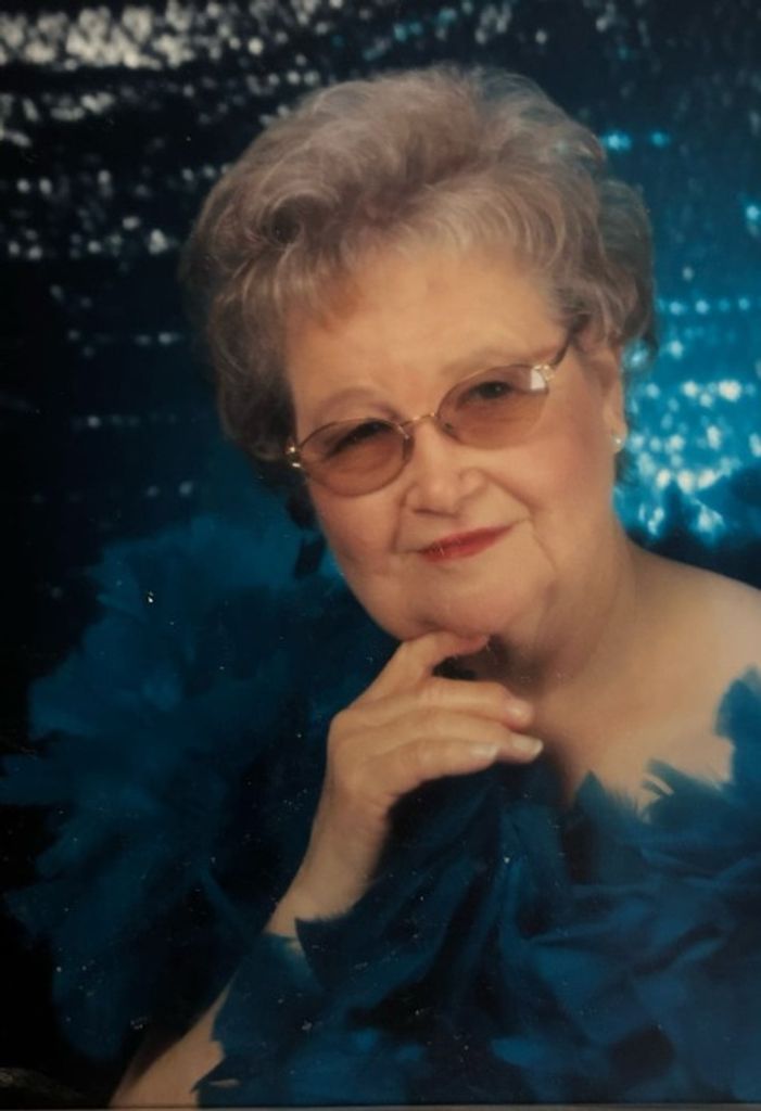 Pauline (Bradley)  Grimmer