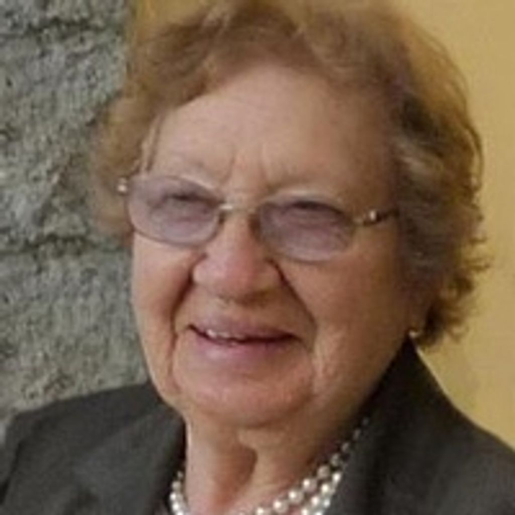 Stella Romero Profile Photo