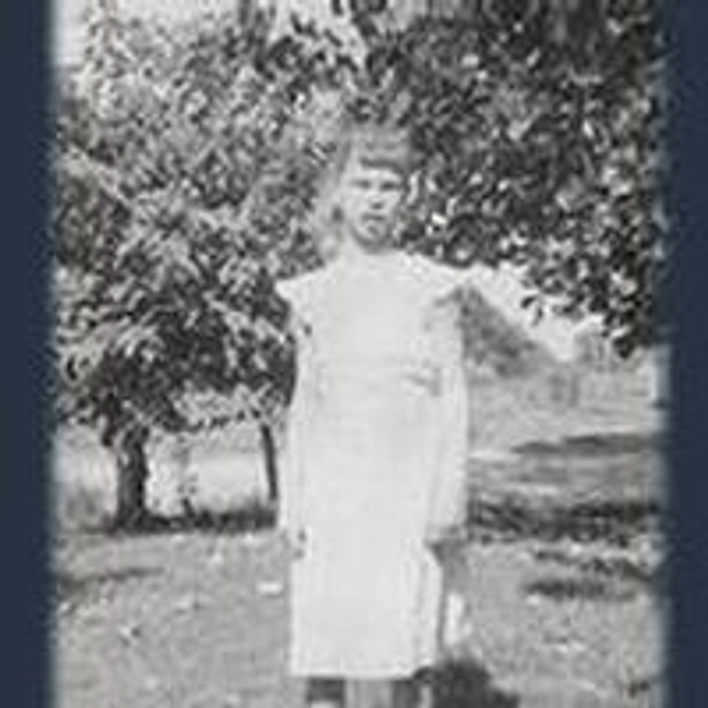 Mary  Pauline Mckillips
