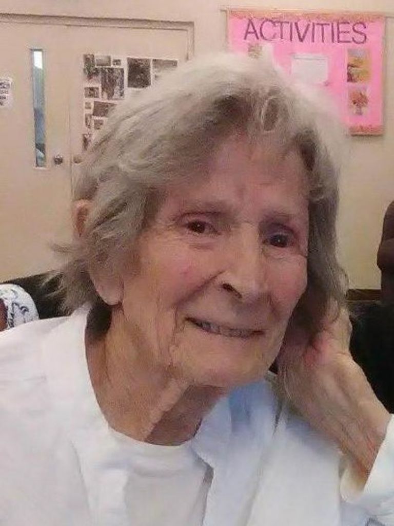 Roberta Maxine (Martin)  White Profile Photo
