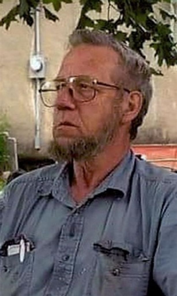 Floyd Eugene Wolf